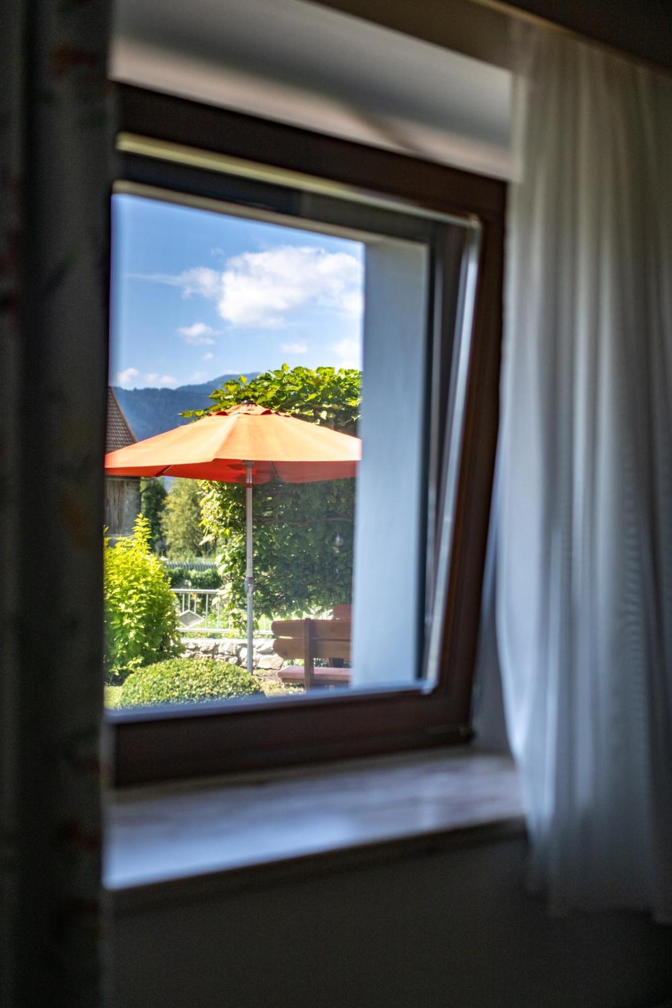 Gaestehaus Im Wiesengrund Sankt Stefan an der Gail Ngoại thất bức ảnh