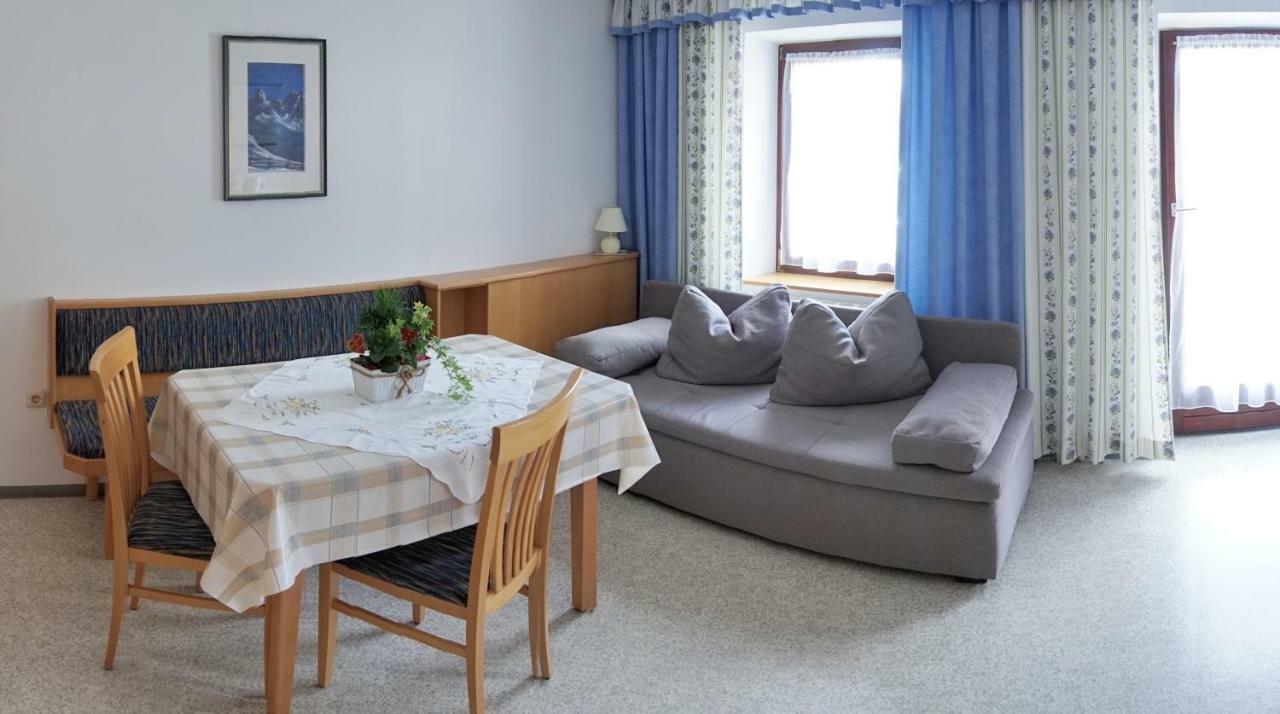 Gaestehaus Im Wiesengrund Sankt Stefan an der Gail Ngoại thất bức ảnh